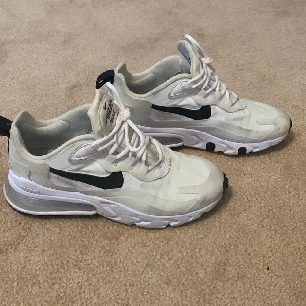 Nike Airmax 270 React